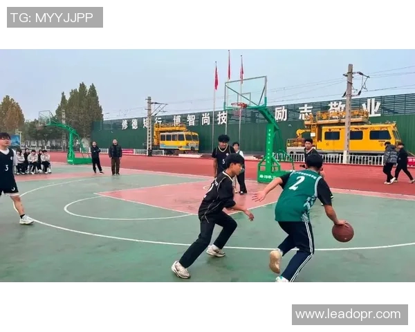 后港联迎战胡志明市期待精彩对决双方球员状态火热斗志昂扬 后港联迎战胡志明市期待精彩对决双方球员状态火热斗志昂扬